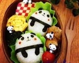 A picture of step 3 of Roly Poly & Simple Panda Character Bento.