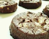 A picture of step 8 of Crispy Bread Flour Cookies.