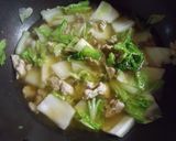 A picture of step 5 of Kamukura-style Delicious Ramen.