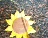 स्टीम्ड पम्पकिन सनफ्लावर ब्रेड (Steamed pumpkin sunflower bread recipe in hindi) रेसिपी चरण 10 फोटो
