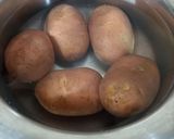 A picture of step 1 of Potato noodle cutlets.