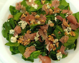 Foto del paso 4 de la receta: Ensalada de espinaca jamón y queso azul