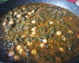 A picture of step 3 of Spinach and Chickpeas with Mint.