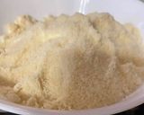 A picture of step 2 of Magaz flour gor papadi.