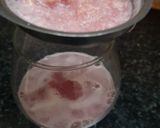 A picture of step 2 of Pomegranate Juice.