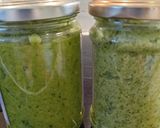 Zeller- és petrezselyemlevél pesto recept fázis 3 fotója