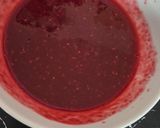 Une image de l'étape 2 de Gâteau coeur saint Valentin coeur mousse framboises.