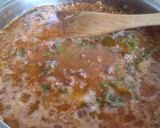 Foto del paso 3 de la receta: Ravioles de ricotta y espinaca con salsa de carne y tomate a la albahaca