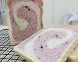 Foto langkah ke 6 dari resep Swirl Loaf Bread - roti tawar ubi ungu 2 motif.