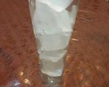 A picture of step 2 of Team contest#peaches team#italian summer drink.