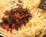 [吃菜] 豆芽菇菇炒黑木耳的食譜步驟3照片