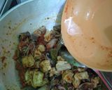 Foto langkah ke 4 dari resep Tahu cumi asin tumis.