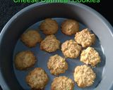 Foto langkah ke 5 dari resep Cheese Oatmeal Cookies.