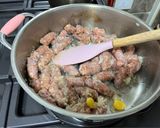 Foto del passaggio 1 della ricetta Pasta Mbakbaka con salsiccia