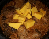 Foto del paso 4 de la receta: Fricasé de cerdo a la semilla de calabaza