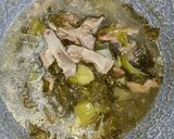Foto langkah ke 6 dari resep Kuah Baikut Sawi Asin (non halal).