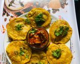 A picture of step 3 of Masala puri.