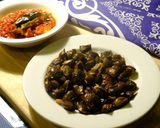 Foto langkah ke 4 dari resep Sambalado Petai dengan kulitnya.
