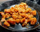 Foto del paso 1 de la receta: Fideuá🥘De Pechuga De Pollo🐔 Al Estilo ZandryAbradelo...!💃