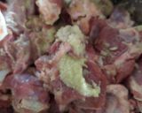 A picture of step 1 of Mutton korma.