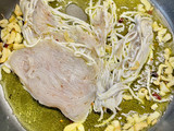 Tosta de angulas al ajillo