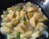 Foto langkah ke 5 dari resep Bola-bola Ayam Kentang Masak Kecap.