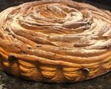 Pas rețetă Cruffins cu dulceață de afine, căpșuni, frișcă, nucă cu scorțișoară și fulgi de ciocolată😍😋 1 fotografie