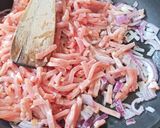 Une image de l'étape 2 de Gratin de pâtes façon carbonara.