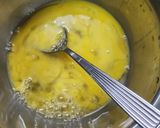 Foto del paso 1 de la receta: Tortillita rápida de atún