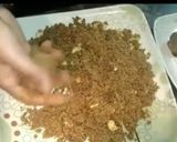 A picture of step 3 of Wheatflour jaggery balls punjabi aata pinni.