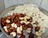 सिंघाड़े का लड्डू (Singhade ka laddu recipe in hindi) रेसिपी चरण 2 फोटो