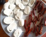 Foto del paso 3 de la receta: Hojaldre de pesto, mozzarella y tomate seco