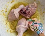 Foto langkah ke 3 dari resep 82. Opor ayam telur kuah kuning.