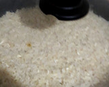 Foto del paso 2 de la receta: Pizza de arroz (sin horno)