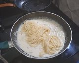 Foto langkah ke 4 dari resep Smoked Beef Carbonara Spaghetti.