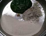 A picture of step 2 of Palak Paneer Kathi Roll.