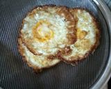 Foto langkah ke 2 dari resep Telur kecap manis pedas.