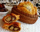 Foto langkah ke 9 dari resep Pastel isi pisang coklat.