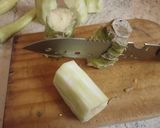 Foto del paso 1 de la receta: Guiso de Tallos de Brócoli