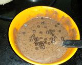 A picture of step 1 of Choco chips cupcakes.