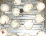 Foto del paso 4 de la receta: Pancitos Saborizados de Cebolla, Salame, Queso y Provenzal