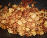 Foto del paso 1 de la receta: Tacos dorados de papa y longaniza