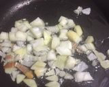 Foto langkah ke 1 dari resep Simple Shrimp Pasta.