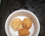दही वडे(dahi wade recipes in marathi) रेसिपी स्टेप 3 फोटो