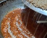 A picture of step 3 of Til - jaggery chikki.