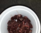 A picture of step 1 of Fried Liver.