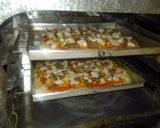 Foto langkah ke 8 dari resep Pizza Baso Ikan.