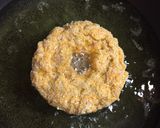Foto langkah ke 8 dari resep Donat Indomie Goreng.