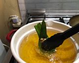 Foto langkah ke 5 dari resep Ayam Pandan.