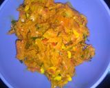 A picture of step 2 of Onion tomato paratha.